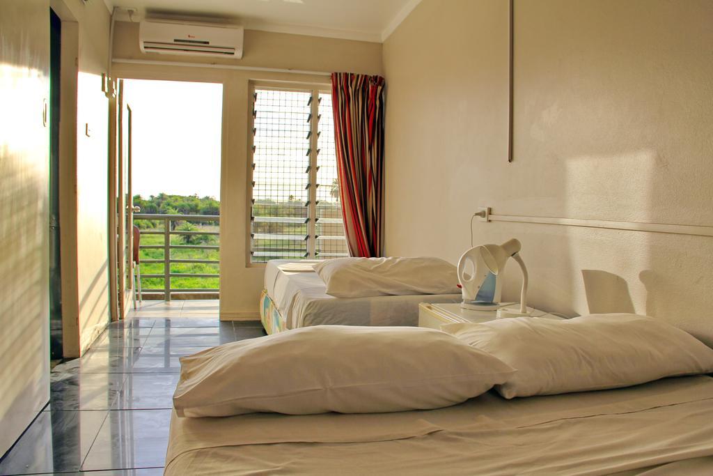 Hotel Tropic Of Capricorn Nadi Exterior foto